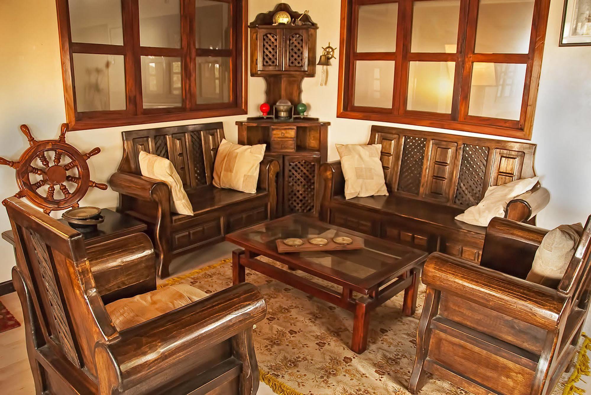 The Wooden House Hotel Puerto Villamil Exterior foto